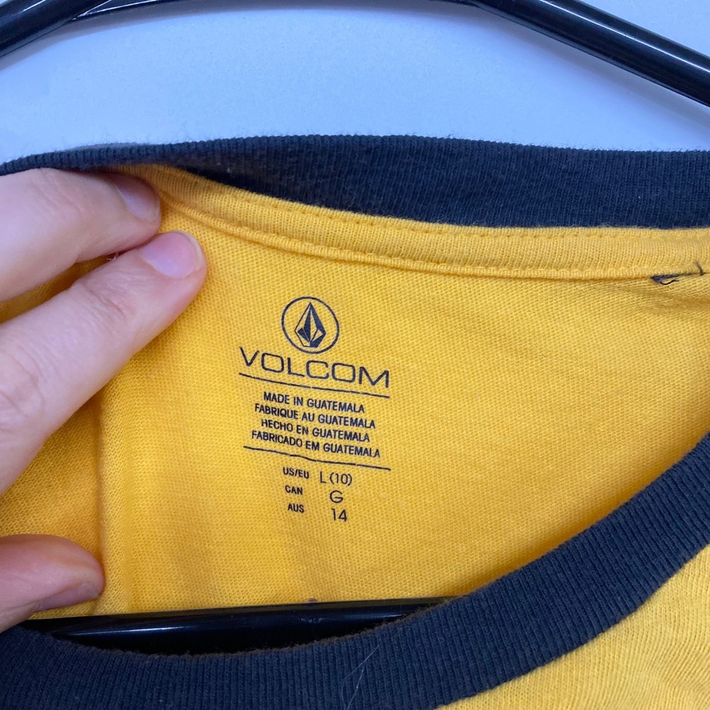 Volcom Palm Tree Graphic Ringer Tee L Yellow Surf Skater Y2K Beach Retro - Picture 3 of 7